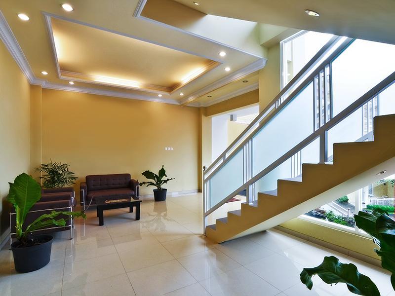 Riverstone Hotel & Cottage Batu (East Java) Exterior foto