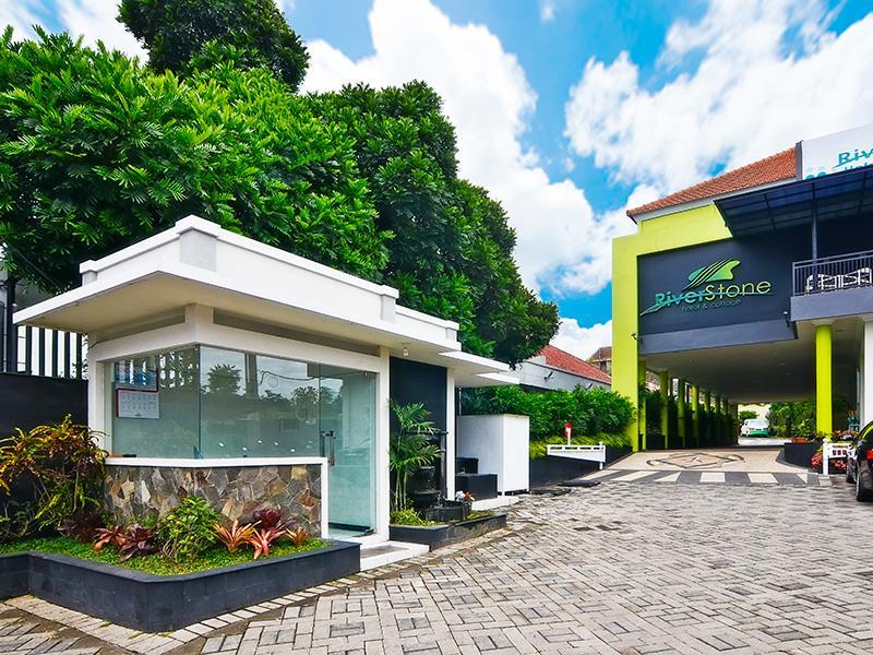 Riverstone Hotel & Cottage Batu (East Java) Exterior foto